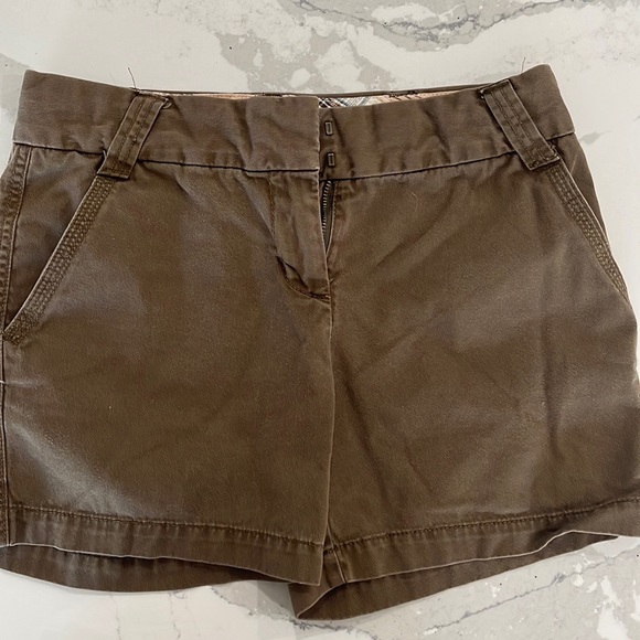 J. Crew classic twill chino shorts - size 0 - Picture 1 of 3
